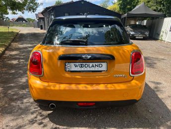 MINI Hatch 1.5 Cooper D Auto Euro 6 (s/s) 5dr