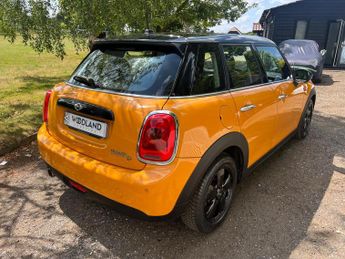 MINI Hatch 1.5 Cooper D Auto Euro 6 (s/s) 5dr