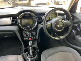 MINI Hatch 1.5 Cooper D Auto Euro 6 (s/s) 5dr