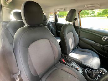 MINI Hatch 1.5 Cooper D Auto Euro 6 (s/s) 5dr