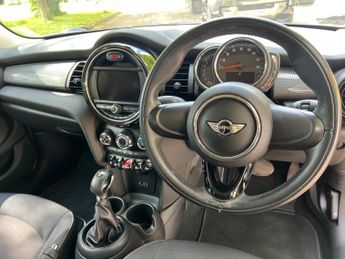 MINI Hatch 1.5 Cooper D Auto Euro 6 (s/s) 5dr