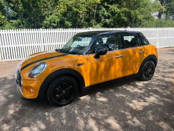 MINI Hatch 1.5 Cooper D Auto Euro 6 (s/s) 5dr
