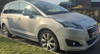 Peugeot 5008 1.6 HDi Allure Euro 5 5dr