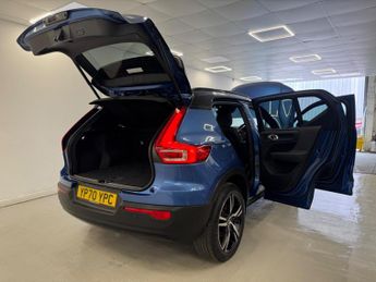 Volvo XC40 1.5h T5 Twin Engine Recharge 10.7kWh R-Design Auto Euro 6 (s/s) 