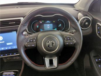 MG MG ZS 51.1kWh Trophy Auto 5dr