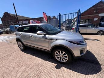 Land Rover Range Rover Evoque 2.0 TD4 SE 4WD Euro 6 (s/s) 5dr