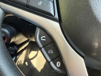 SUZUKI IGNIS SZ-T DUALJET