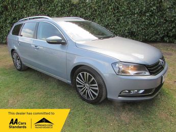Volkswagen Passat 2.0 TDI BlueMotion Tech Sport Euro 5 (s/s) 5dr