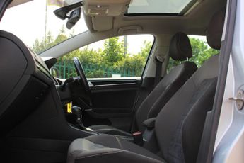 Volkswagen Golf 1.4 TSI BlueMotion Tech ACT GT Edition DSG Euro 6 (s/s) 5dr
