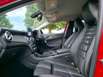 Mercedes-Benz GLA 1.6 GLA180 Urban Edition 7G-DCT Euro 6 (s/s) 5dr