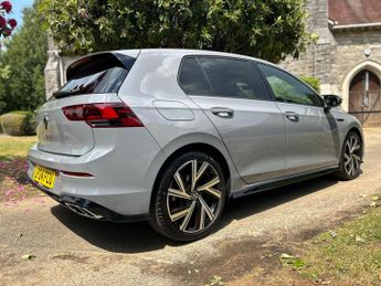 Volkswagen Golf 1.5 eTSI MHEV R-Line DSG Euro 6 (s/s) 5dr
