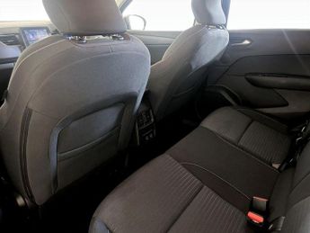Renault Arkana 1.6 E-TECH Iconic Auto 2WD Euro 6 (s/s) 5dr