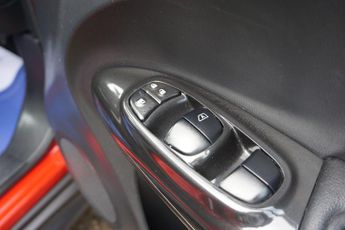 Nissan Juke 1.6 Tekna XTRON Euro 6 5dr