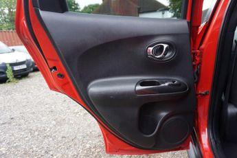 Nissan Juke 1.6 Tekna XTRON Euro 6 5dr