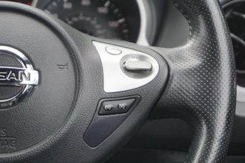 Nissan Juke 1.6 Tekna XTRON Euro 6 5dr