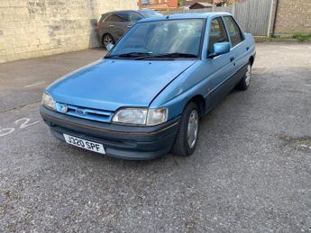  1.8 16v LX 4dr