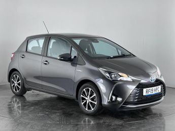 Toyota Yaris 1.5 VVT-h Icon Tech E-CVT Euro 6 (s/s) 5dr