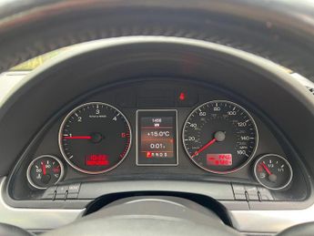Audi A4 2.0 TDI S line CVT 4dr