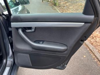 Audi A4 2.0 TDI S line CVT 4dr