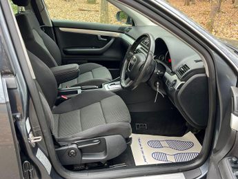 Audi A4 2.0 TDI S line CVT 4dr