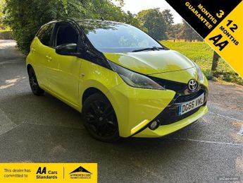 Toyota AYGO 1.0 VVT-i x-cite 3 Yellow Bi-Tone Euro 6 5dr