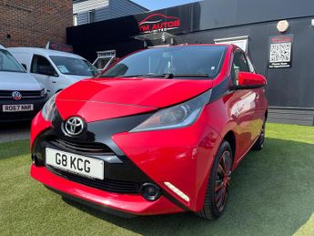 Toyota AYGO 1.0 VVT-i x-play Euro 5 5dr Euro 5