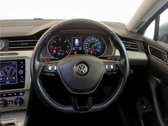 Volkswagen Passat 2.0 TDI SE Business DSG Euro 6 (s/s) 5dr