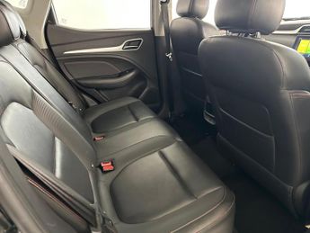 MG MG ZS 1.0 T-GDI Exclusive Auto Euro 6 5dr