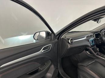 MG MG ZS 1.0 T-GDI Exclusive Auto Euro 6 5dr