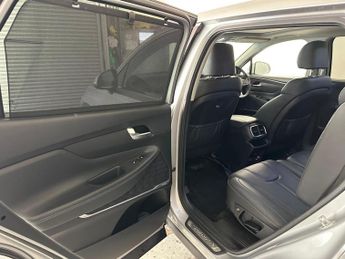Hyundai Santa Fe 2.2 CRDi Premium SE Auto 4WD Euro 6 (s/s) 5dr 7 Seat
