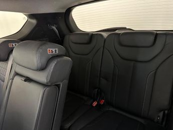 Hyundai Santa Fe 2.2 CRDi Premium SE Auto 4WD Euro 6 (s/s) 5dr 7 Seat