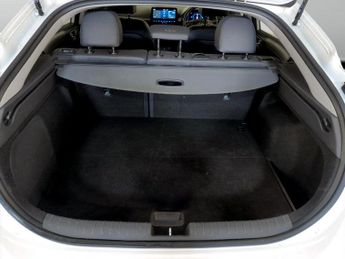 Hyundai IONIQ 38.3kWh Premium SE Auto 5dr