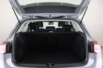 Volkswagen Golf 1.0 TSI Life Euro 6 (s/s) 5dr