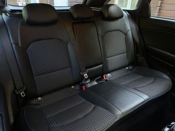 Kia Ceed 1.6 GDi 8.9kWh 3 Sportswagon DCT Euro 6 (s/s) 5dr