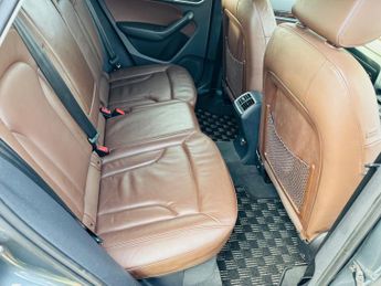 Audi Q3 2.0 TFSI, S Tronic quattro (s/s) 5dr