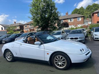 Alfa Romeo Spider 2.0 T.Spark 16V 2dr