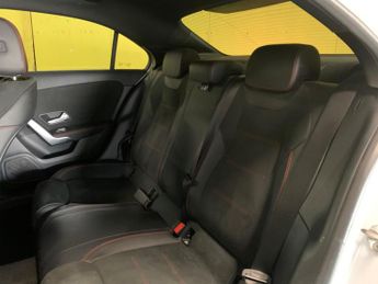 Mercedes-Benz A Class 1.5 A180d AMG Line (Executive) 7G-DCT Euro 6 (s/s) 4dr