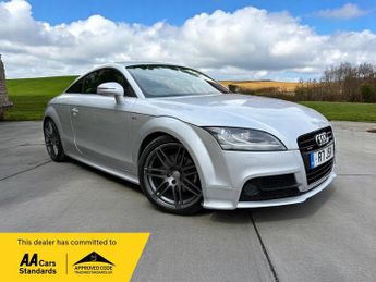 Audi TT 2.0 TDI Black Edition quattro Euro 5 3dr