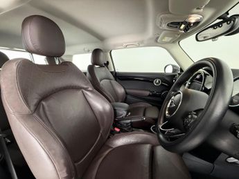 MINI Hatch 1.5 Cooper Auto Euro 6 (s/s) 3dr