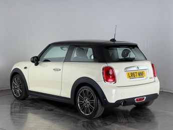 MINI Hatch 1.5 Cooper Auto Euro 6 (s/s) 3dr