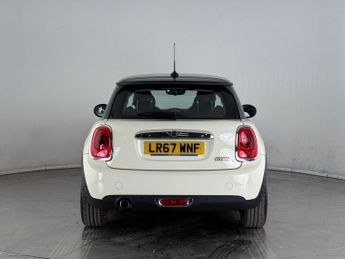 MINI Hatch 1.5 Cooper Auto Euro 6 (s/s) 3dr