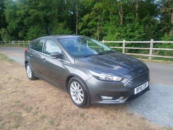 Ford Focus 1.0T EcoBoost Titanium Euro 6 (s/s) 5dr