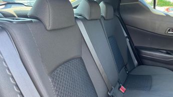 Toyota C-HR 1.8 VVT-h Icon CVT Euro 6 (s/s) 5dr