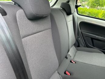 Volkswagen up! 1.0 Move up! ASG Euro 5 5dr