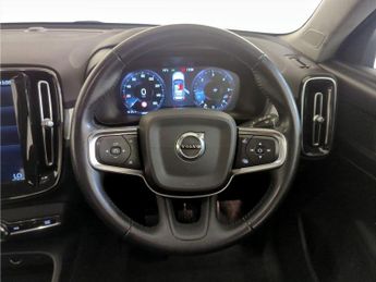 Volvo XC40 2.0 D3 Momentum Euro 6 (s/s) 5dr