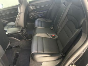 Porsche Taycan Performance Plus 93.4kWh Auto RWD 4dr