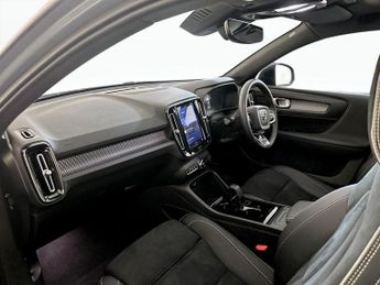 Volvo XC40 Recharge Twin 78kWh Pro Auto AWD 5dr