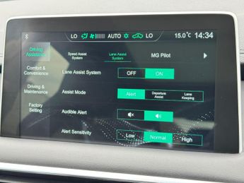 MG MG HS 1.5 T-GDI 16.6 kWh Exclusive Auto Euro 6 (s/s) 5dr