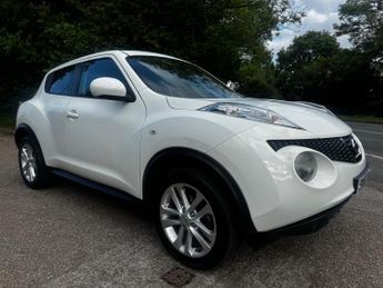 Nissan Juke 1.6 Acenta Premium Euro 5 (s/s) 5dr