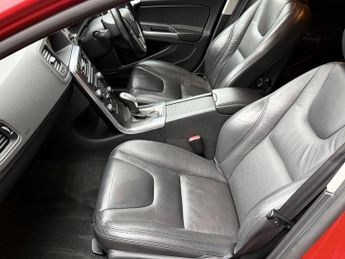 Volvo V60 2.4 D5 SE Lux Nav Geartronic Euro 5 5dr